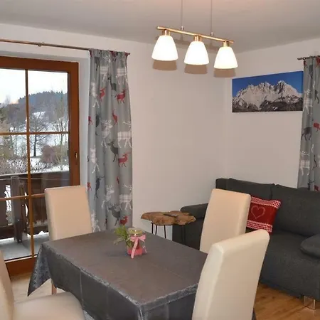 Lanzenbauernhof مزرعة للإقامة